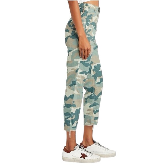MOTHER The Shaker Chop Crop High Waist Straight Ankle Crop Jeans in camo - Picture 4 of 16